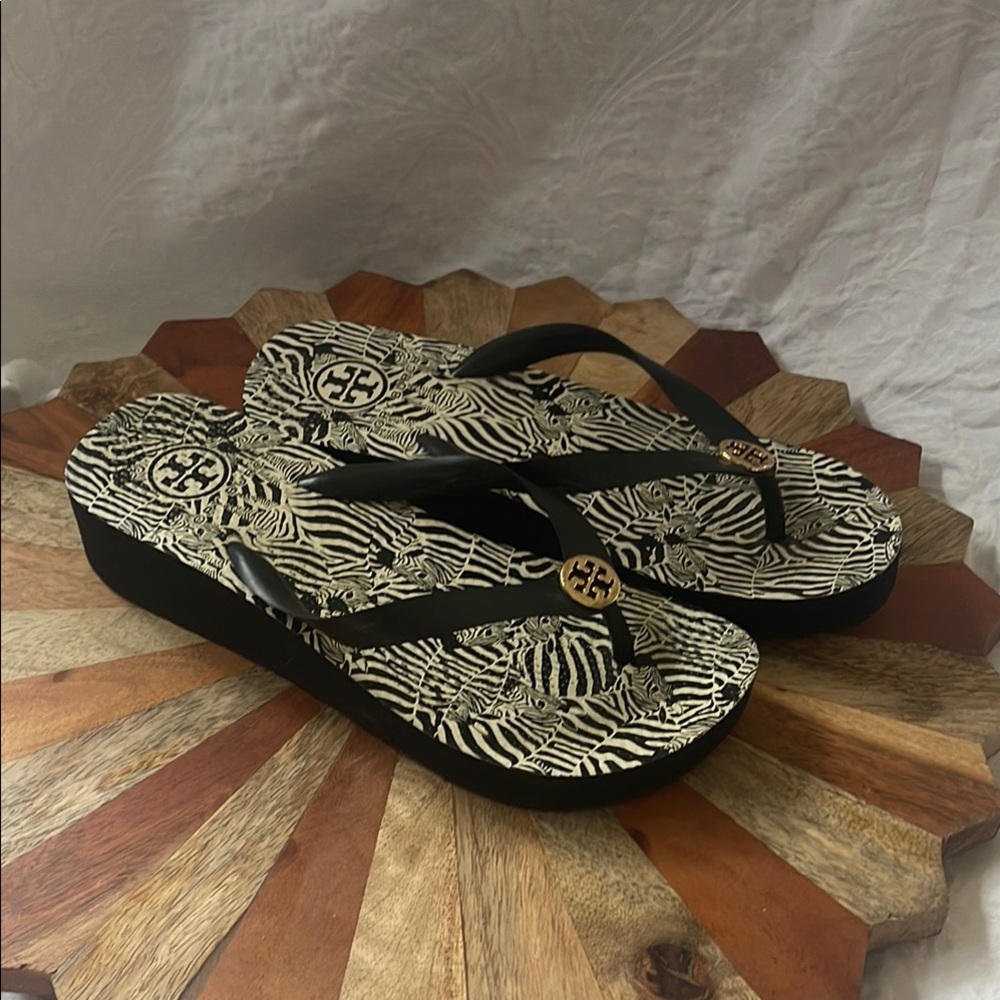 Tory Burch Platform Zebra Print Black Sandals size 8